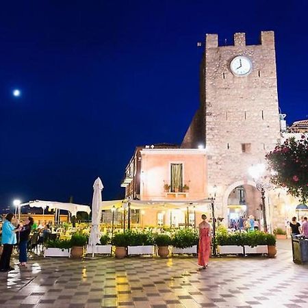 Greek Theater - Sea View Apartment Taormina Buitenkant foto