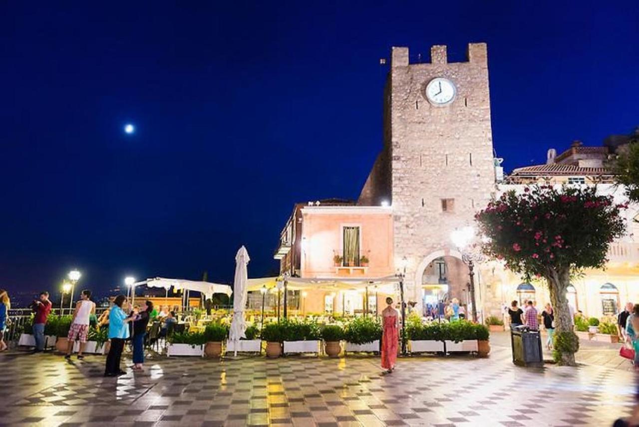 Greek Theater - Sea View Apartment Taormina Buitenkant foto