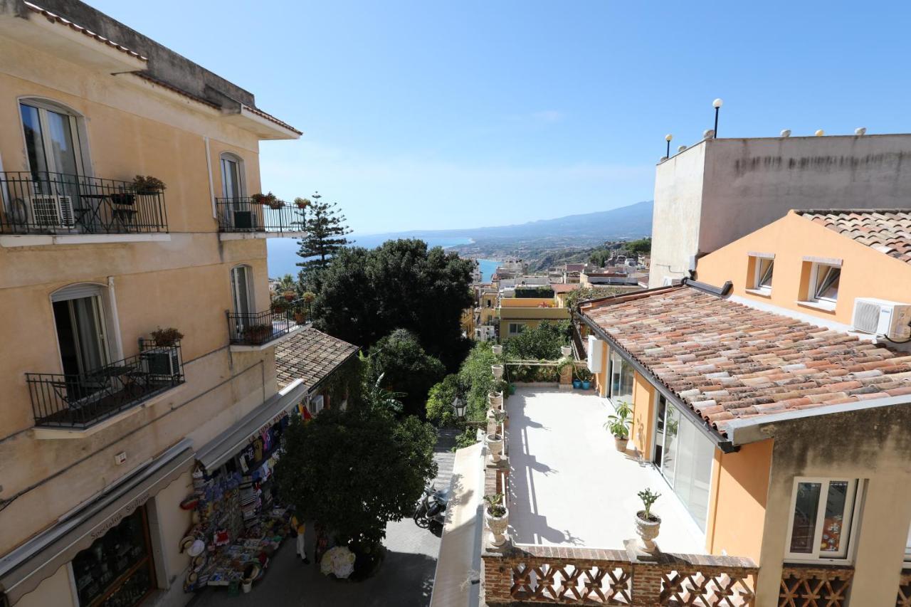 Greek Theater - Sea View Apartment Taormina Buitenkant foto