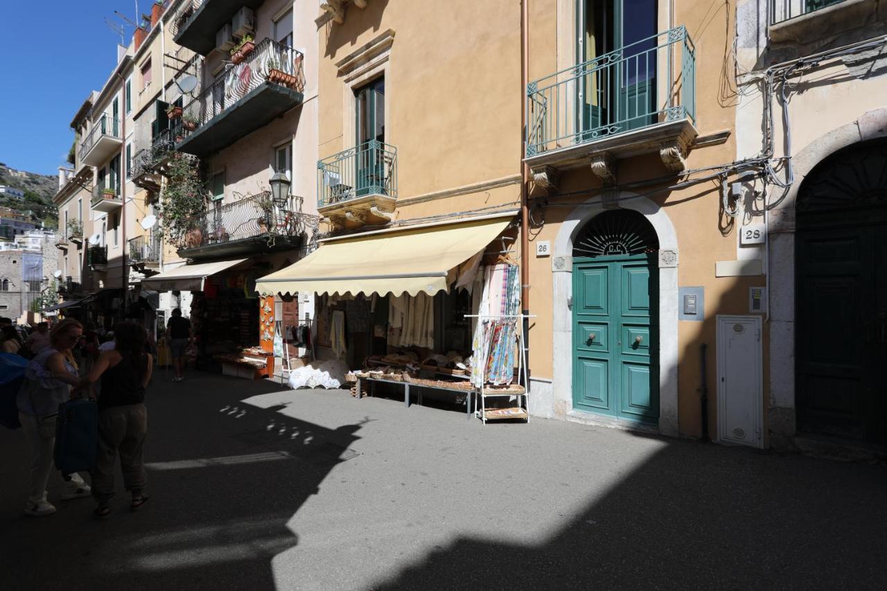Greek Theater - Sea View Apartment Taormina Buitenkant foto